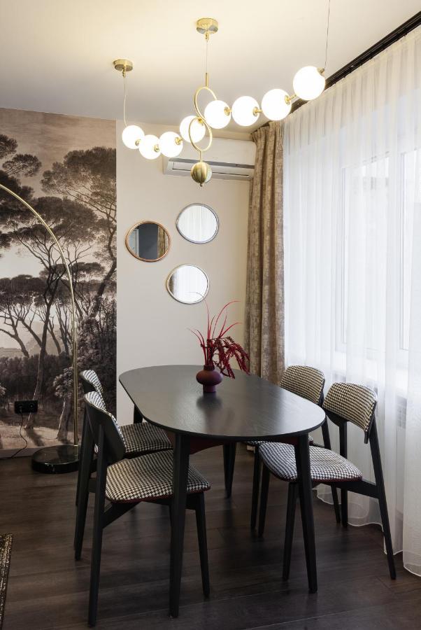 Leogrand Apartments On Svobody Avenue إلفيف المظهر الخارجي الصورة